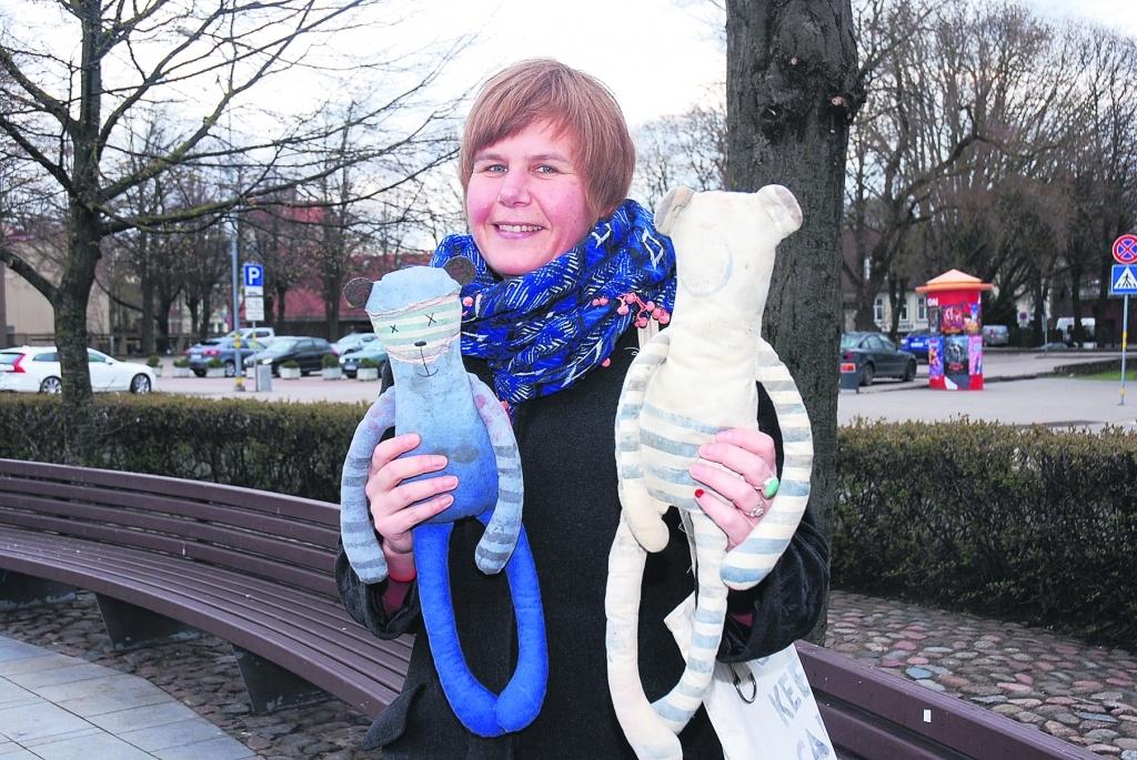 Alfrēds Apdomīgais (no kreisās), Kristīne Dekovice un “Fun&Ugly” ciltstēvs Aigars.
Autors: Vendija Pikše