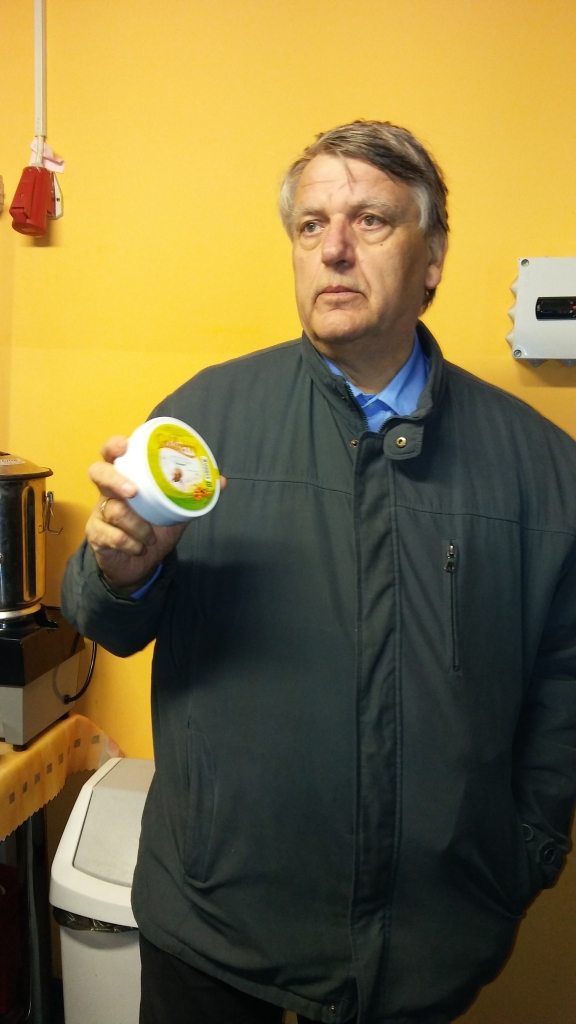 “Satori Alfa” īpašnieks Māris Selga saka, ka smiltsērkšķu lapiņu pulvera brīnumainās spējas viņiem pašiem bijis liels atklājums. Savukārt nektārs tiek ražots pēc īpašas tehnoloģijas, saglabājot visas ogās esošās vielas un vitamīnus. 
Autors: Pārsla Konrāde