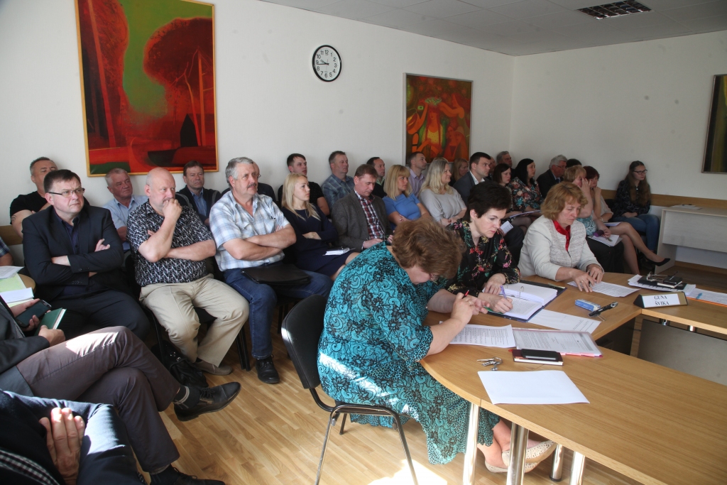 Autors: no Dzirksteles arhīva