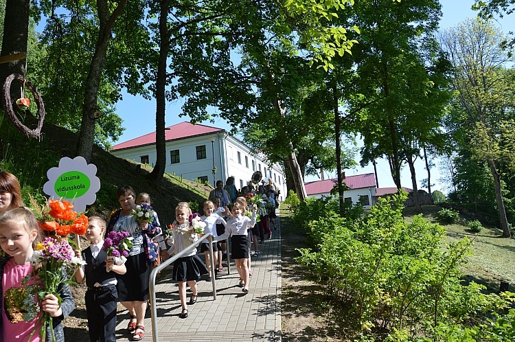 Autors: www.gulbene.lv