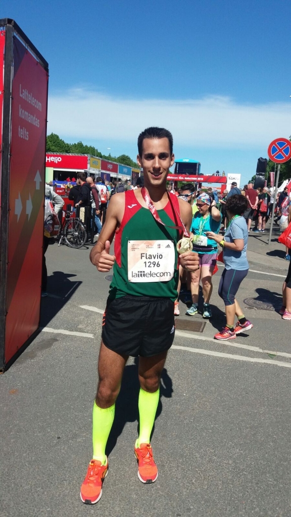 Savā otrajā maratonā no 2000 skrējējiem, kas pieveica 42 kilometrus, Flavio Nunes bija 34.vietā kopvērtējumā un 8.vietā savā vecuma grupā ar rezultātu 2 stundas 50 minūtes, kas ir arī labākais viņa personiskais rezultāts maratonā.  
Autors: no personiskā arhīva