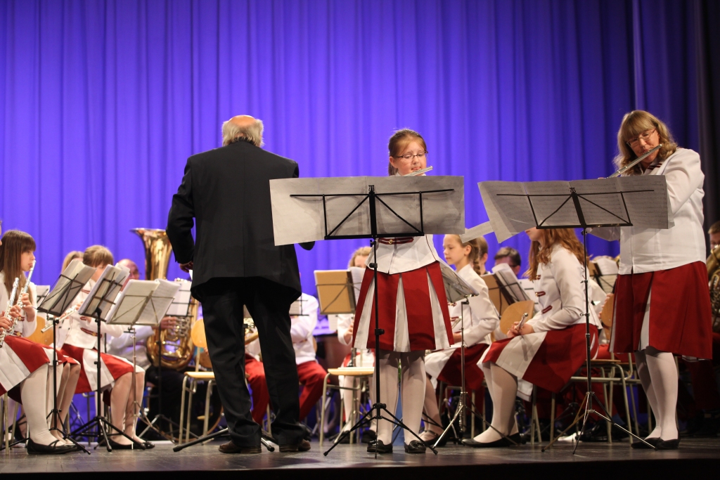 Autors: no Dzirksteles arhīva