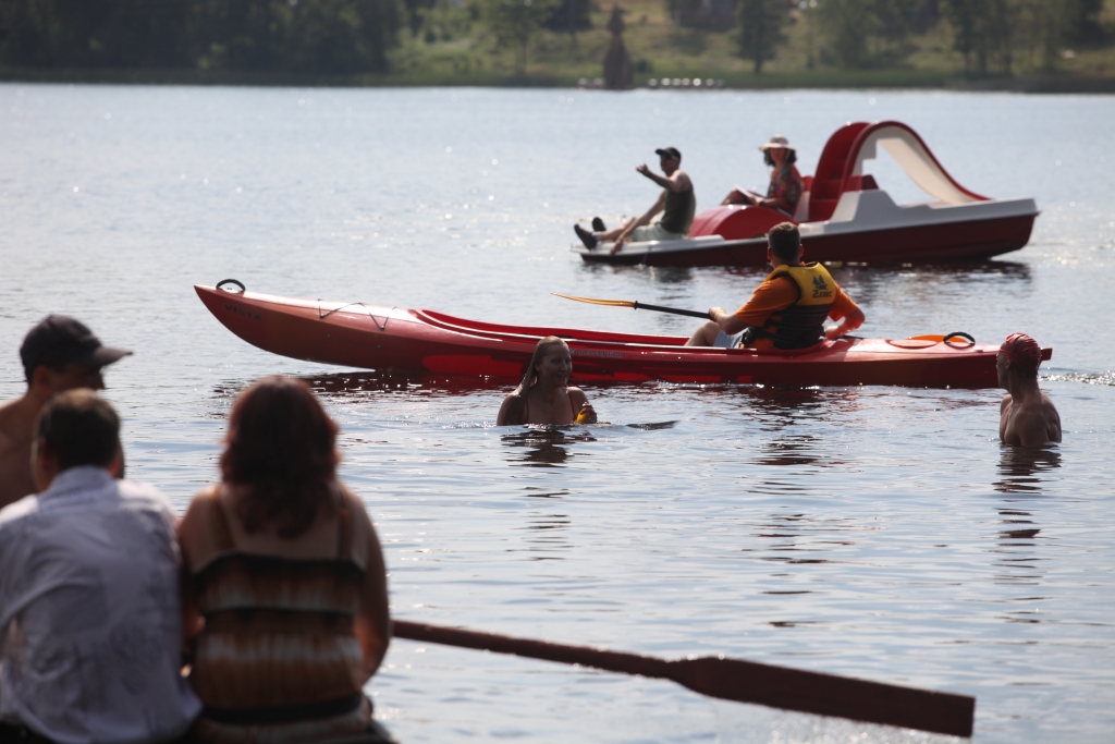 Autors: no “Dzirksteles” arhīva