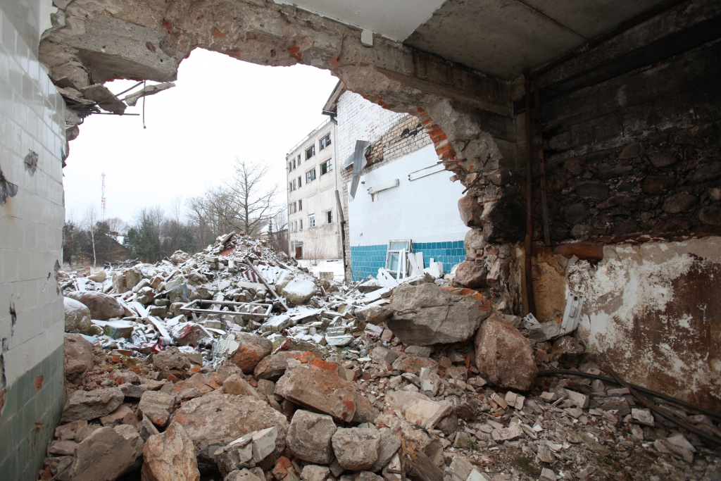 Autors: no Dzirksteles arhīva