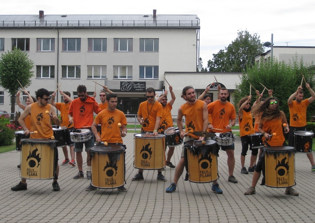 Autors: no Dzirksteles arhīva