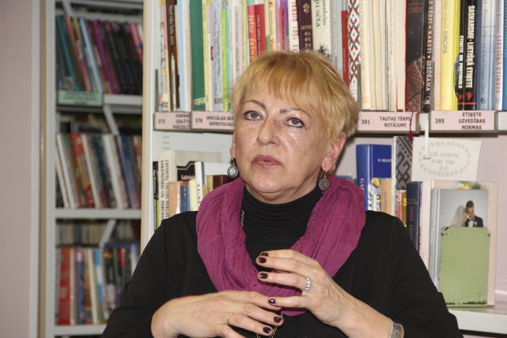 Neviena no rakstnieces Gundegas Repšes grāmatām nav izklaides literatūra.
Autors: Laura Felša