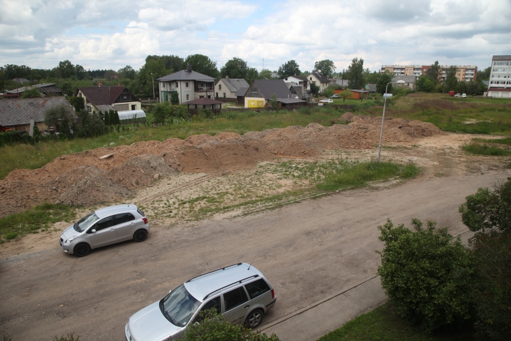 Autors: no Dzirksteles arhīva