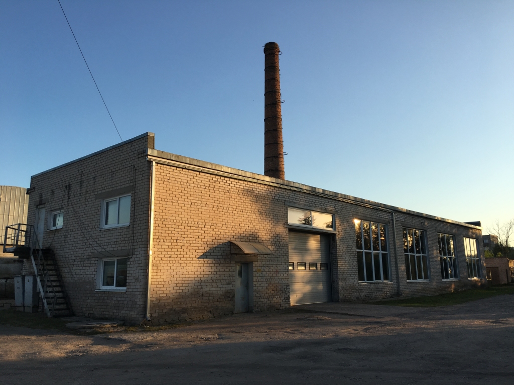 “Bites” klienti arī turpmāk varēs būs apmierināti ar mobilo sakaru kvalitāti Gulbenē. Firmas antenas izvietošana uz pašvaldībai piederošās bijušās Blaumaņa ielas katlumājas dūmeņa būs optimāls risinājums. 
Autors: Diāna Odumiņa