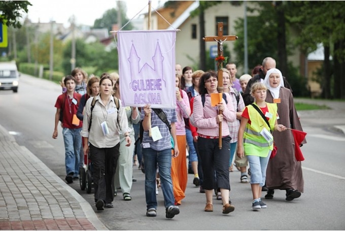 Autors: no Dzirksteles arhīva