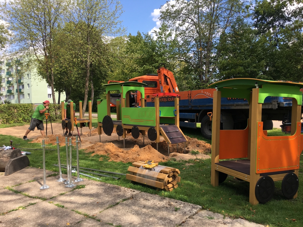 Autors: Diāna Odumiņa