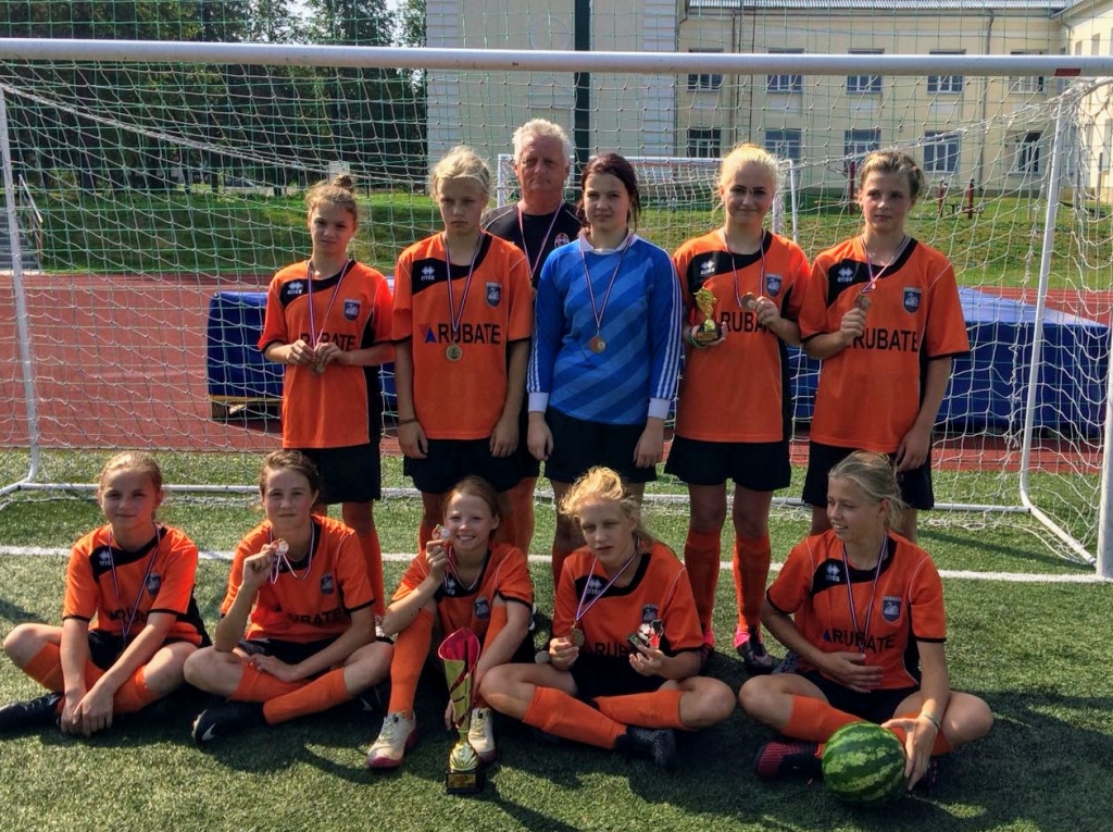  FB Gulbene 2005 meiteņu komanda.
Autors: no personiskā arhīva