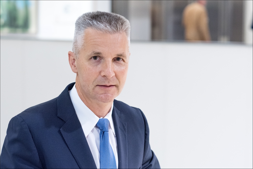 Artis Pabriks
Autors: no personiskā albūma