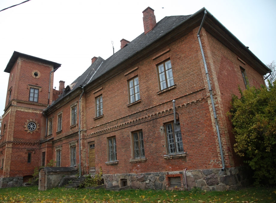 Autors: no Dzirksteles arhīva