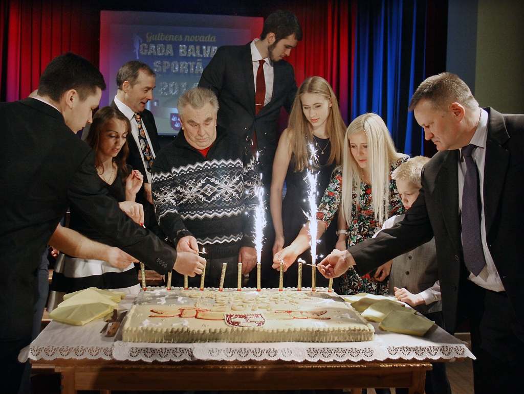 Autors: no Dzirksteles arhīva