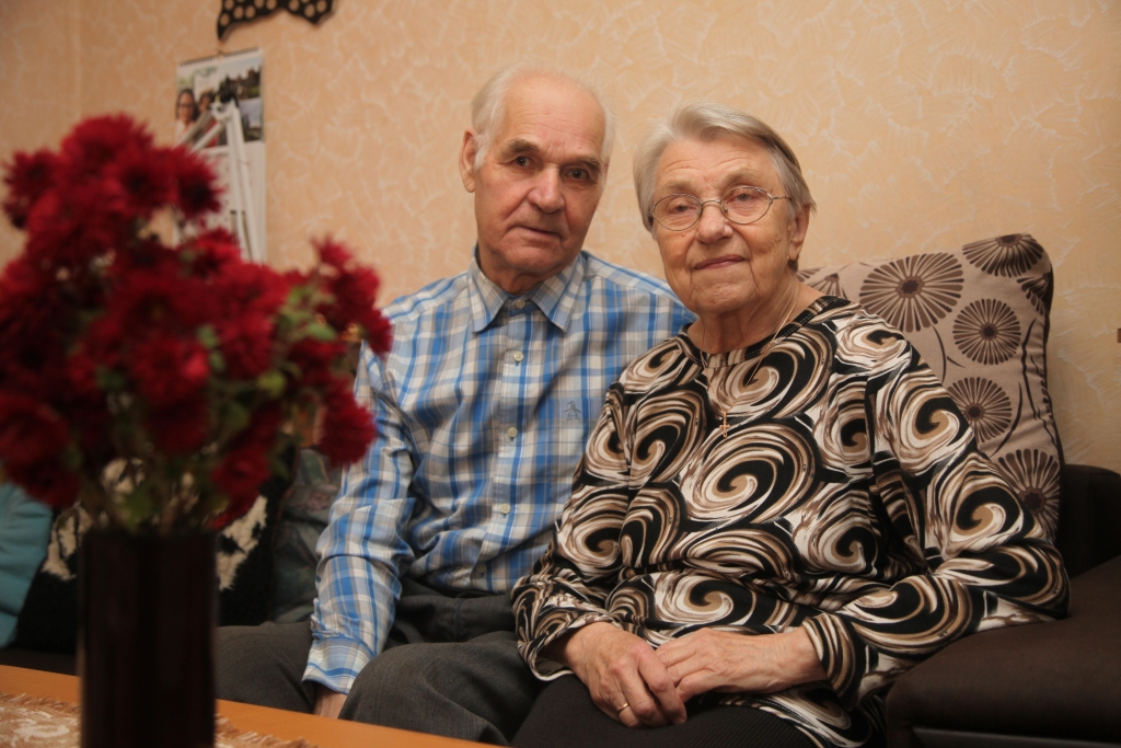 Smaragda kāzas simbolizējot izdevušos laulību, kad pāris ir pelnījis mieru un atpūtu.  Tā ir arī ar Voldemāru un Vitu Niedrām. Vita arī atzīst, ka tagad gribas mieru un klusumu. 	
Autors: Gatis Bogdanovs