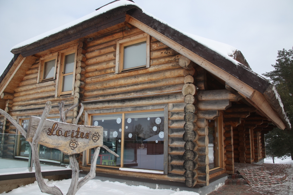 Autors: no “Dzirksteles” arhīva