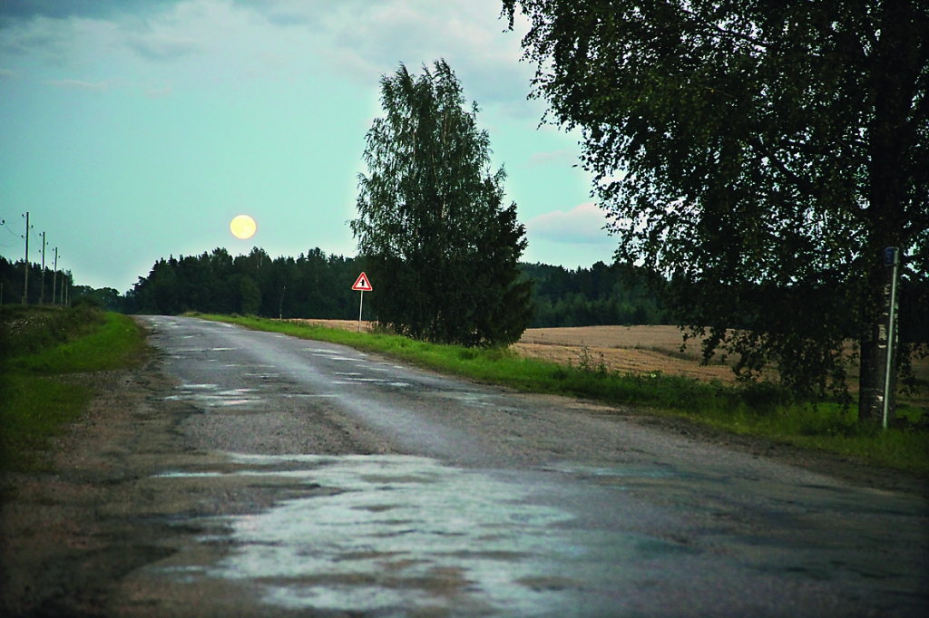 Autors: no “Dzirksteles” arhīva