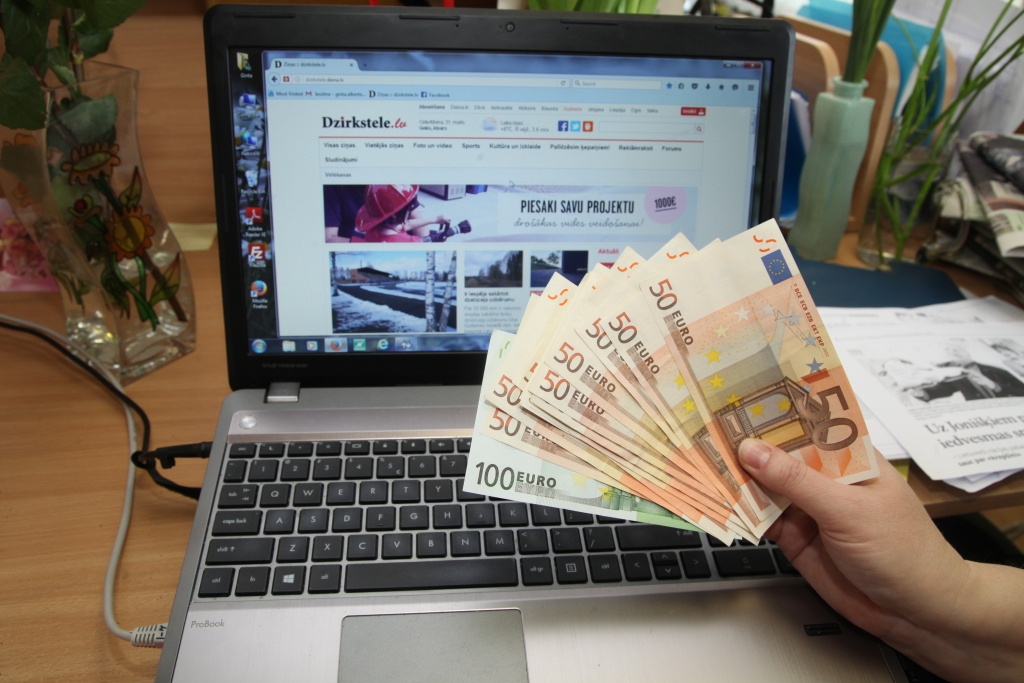 Autors: no “Dzirksteles” arhīva