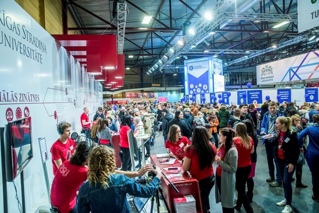 Autors: Starptautisko izstāžu rīkotājsabiedrība BT 1 