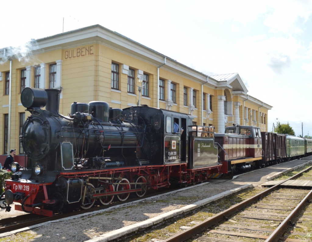 Autors: no Dzirksteles arhīva