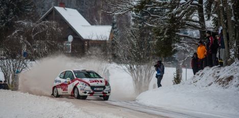 Autors: no Dzirksteles arhīva