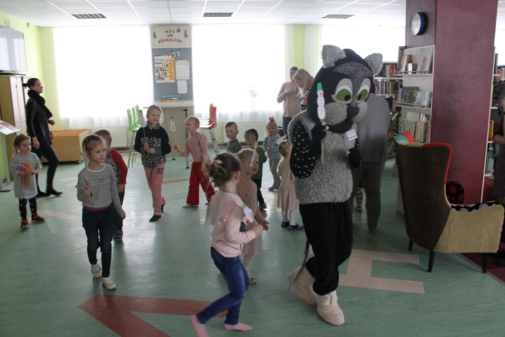 Autors: no Gulbenes bērnu bibliotēkas arhīva