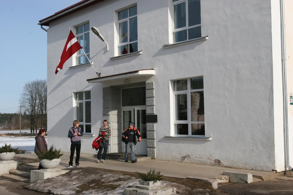 Autors: no Dzirksteles arhīva