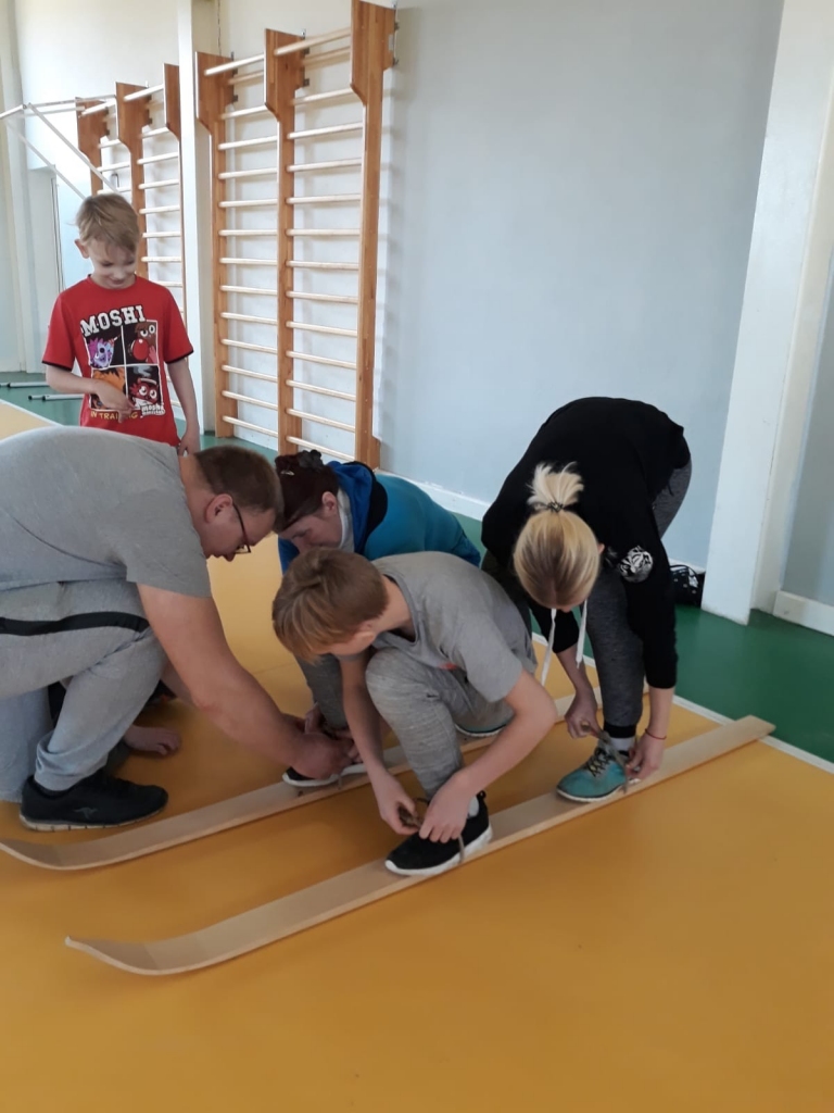 Autors: no Līgas Endes-Griķes arhīva