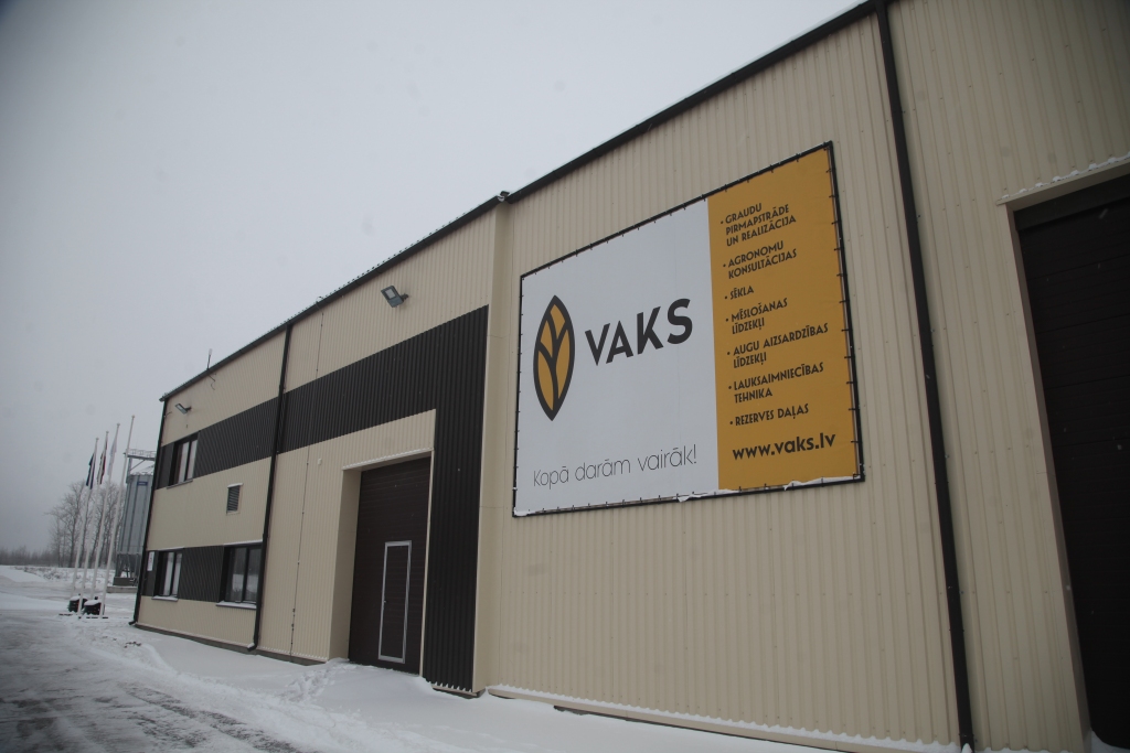 Autors: no Dzirksteles arhīva