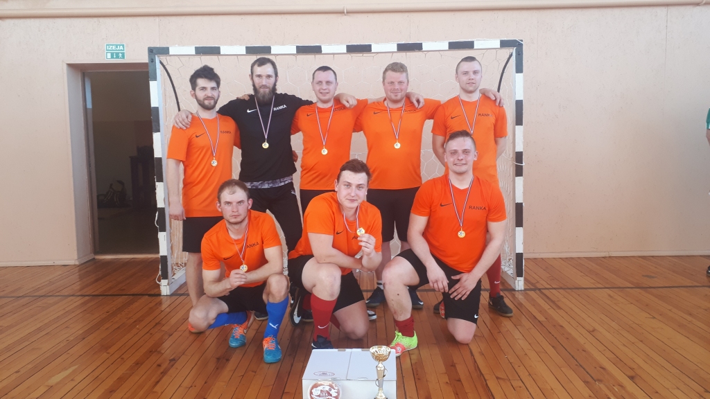 Autors: no turnīra arhīva