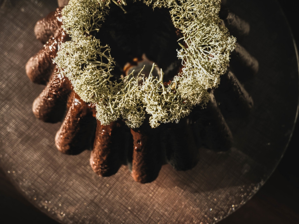 Šokolādes kekss ar žāvētiem augļiem un fritētiem ķērpjiem
Autors: no AS 