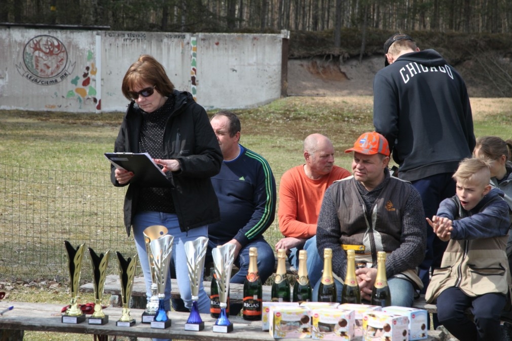 Autors: no Dzirksteles arhīva