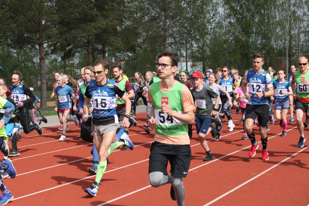 Kopējs starts tika dots 9, 6 un 3 kilometru distancēm. 
Autors: Gatis Bogdanovs