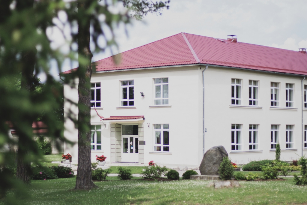 Lejasciema vidusskolas nākotnes vīzija – vidusskola ar mūsdienīgu mācību vidi, atvērta inovācijām, pieejama visiem.  	
Autors: no skolas arhīva