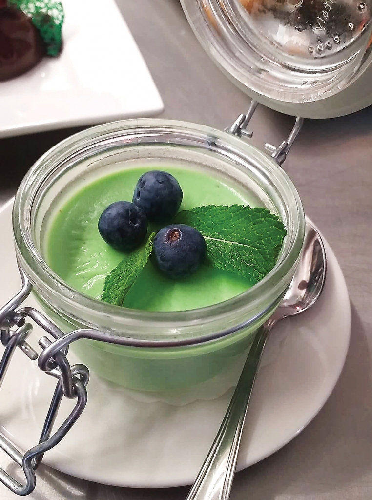 Rabarberu un piparmētru krēms
Autors: Santa Sinka