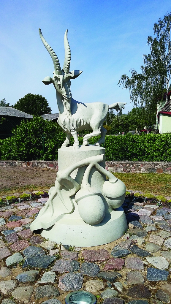 Āzis izvēlēts arī par Viesītes “Zaļā tirgus” simbolu.
Autors: Pārsla Konrāde