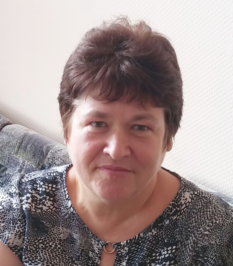 Pārsla Konrāde, Galvenās redaktores vietniece, 
parsla.konrade@dzirkstele.lv