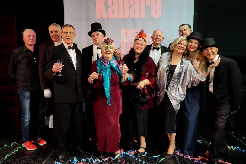 Autors: no Sindejas latviešu teātra arhīva