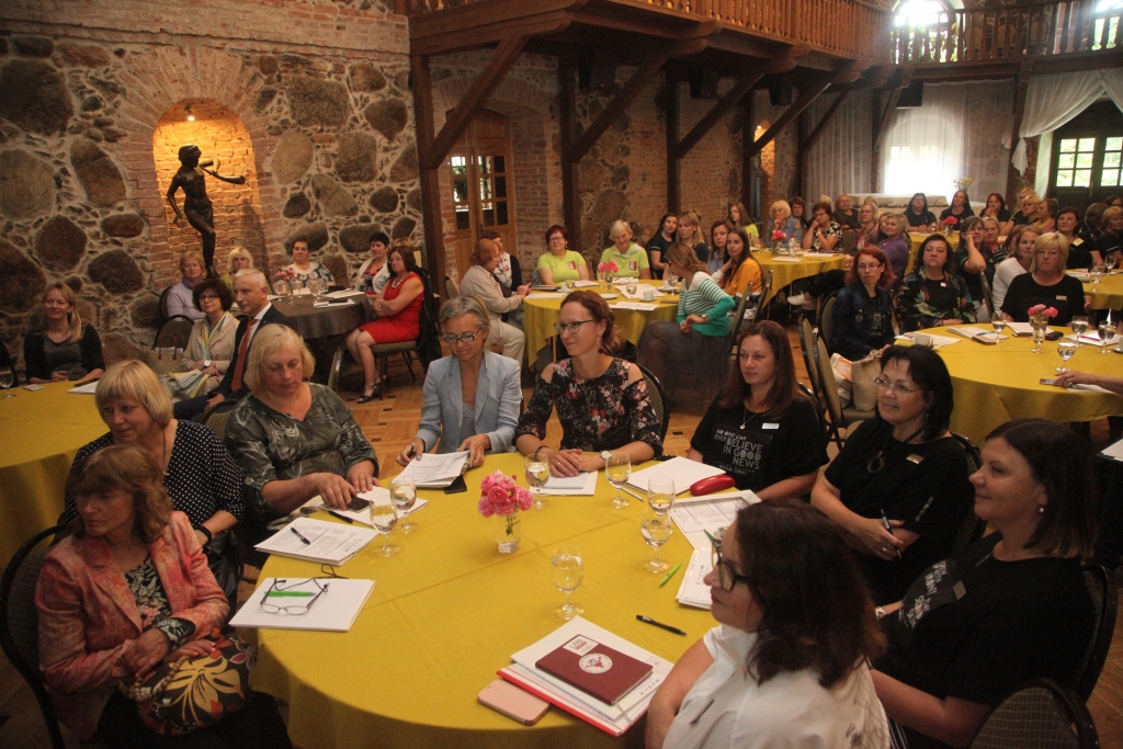 Vidzemes bibliotekāru konferencē piedalījās 89 dalībnieki no 12 novadiem. 

Autors: Gatis Bogdanovs