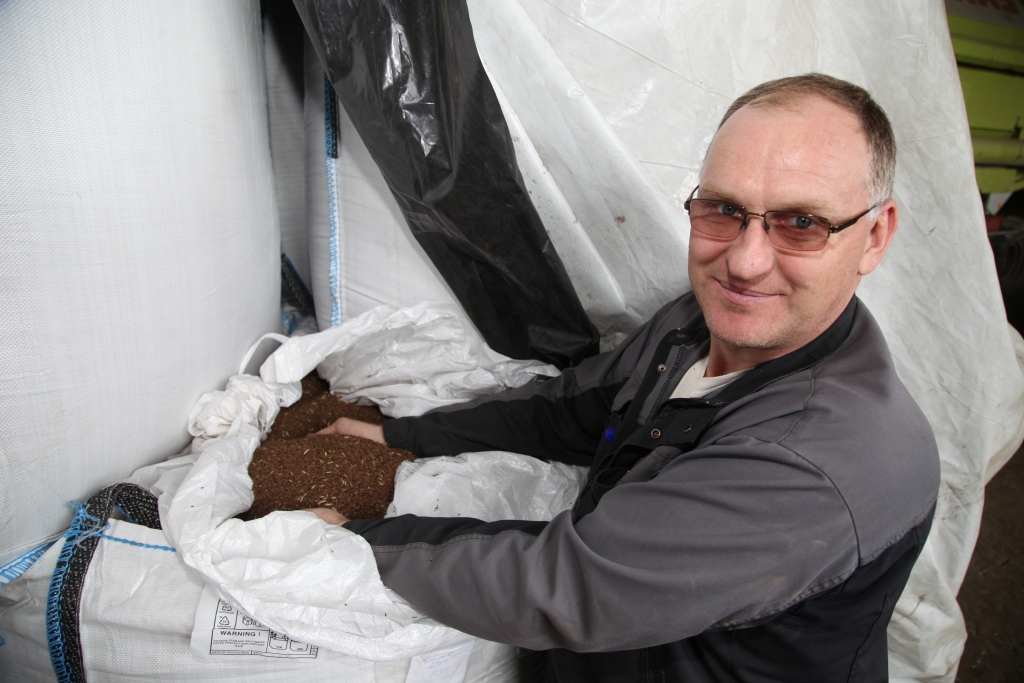 Jānis Kļaviņš uzsver, ka ķimenes ir kultūra, kas prasa lielu darbu.          
Autors: Gatis Bogdanovs