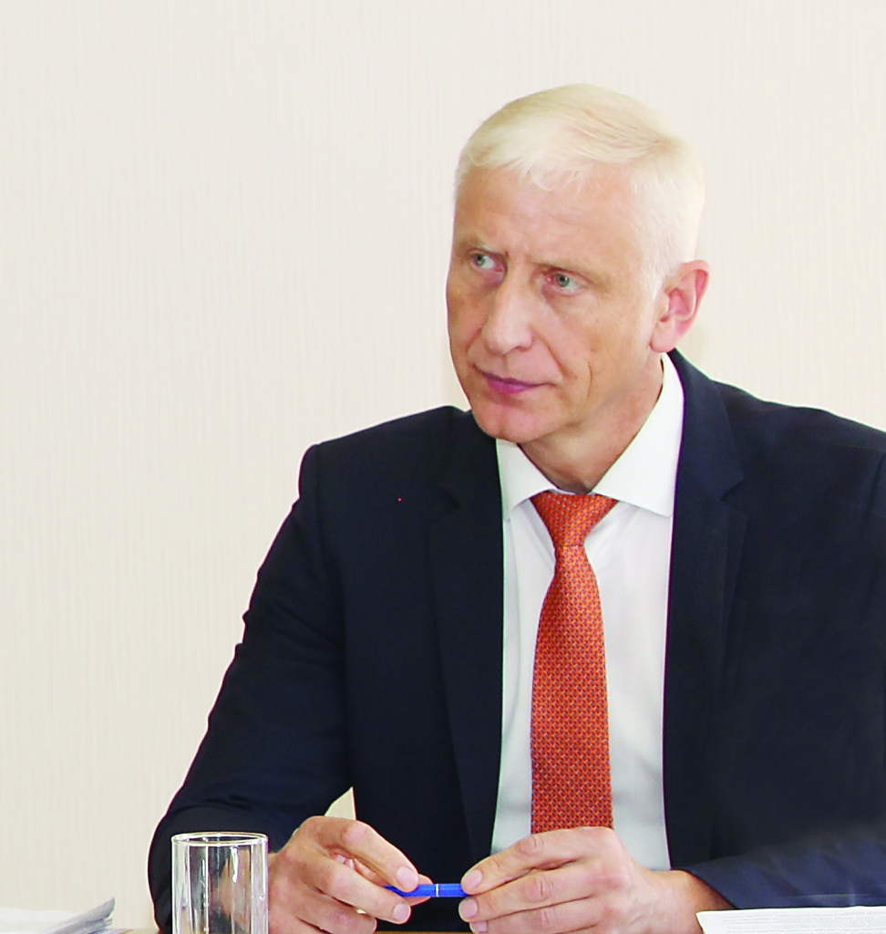 Ar pārliecību, ka tiek darīts pareizi un novada iedzīvotāju vairākuma interesēs – tā lēmumu pieņemšanu Gulbenes novada domē virza pašvaldības vadītājs Normunds Audzišs. 
Autors: Gatis Bogdanovs