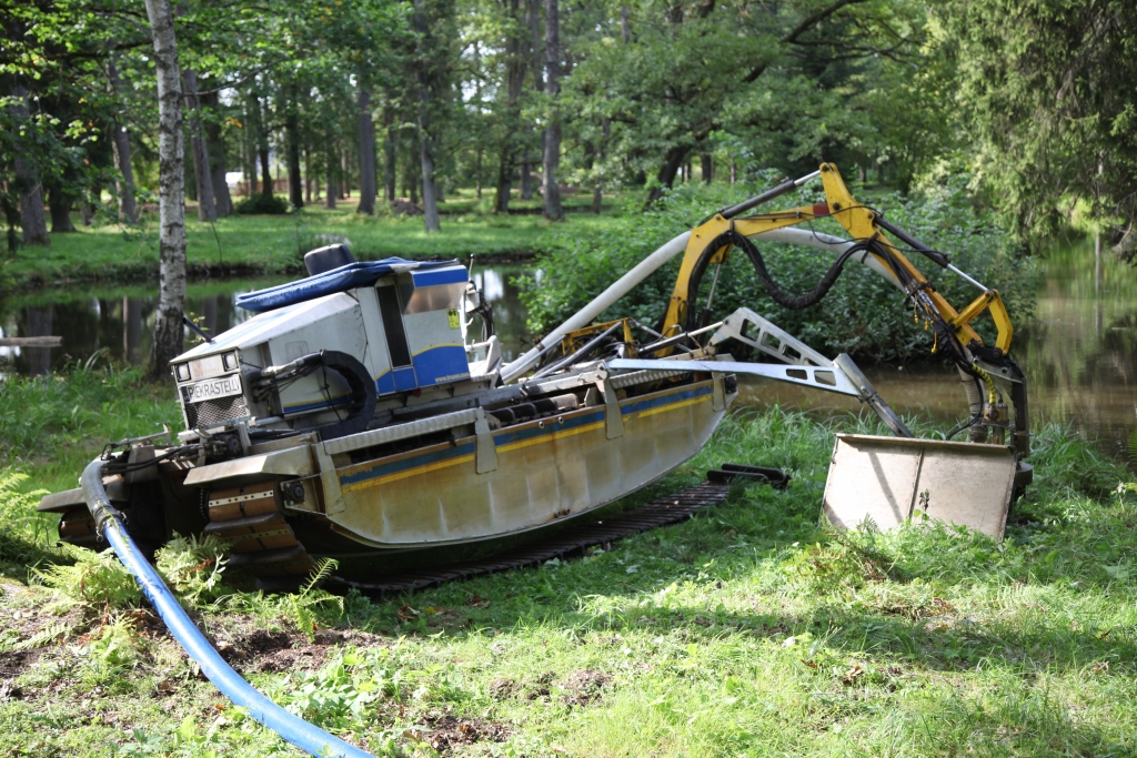 Autors: no Dzirksteles arhīva