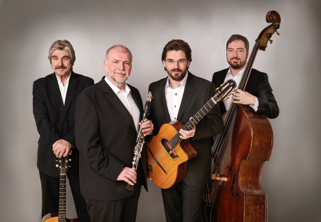 Autors: publicitātes foto