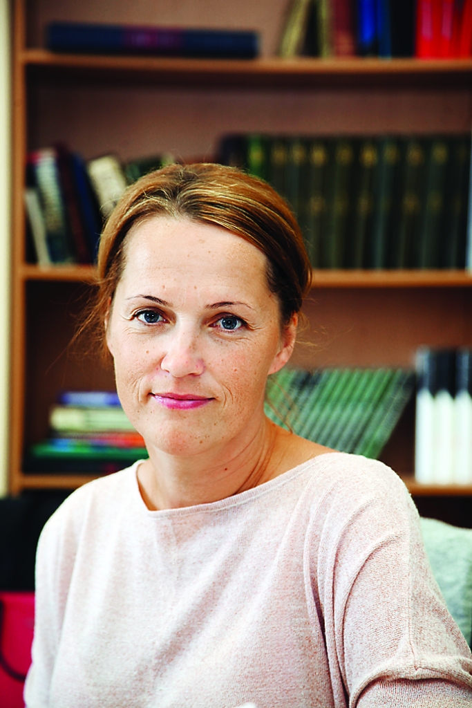 Inita Savicka, 
žurnāliste, 
inita.savicka@dzirkstele.lv