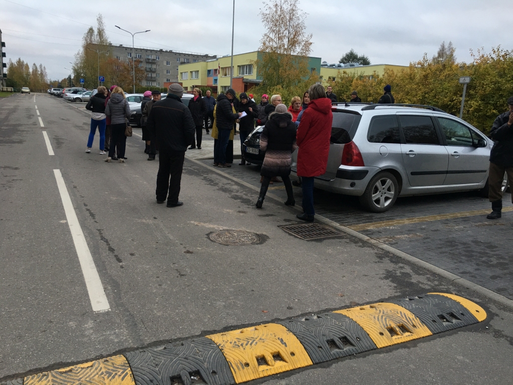 Autors: no “Dzirksteles” arhīva