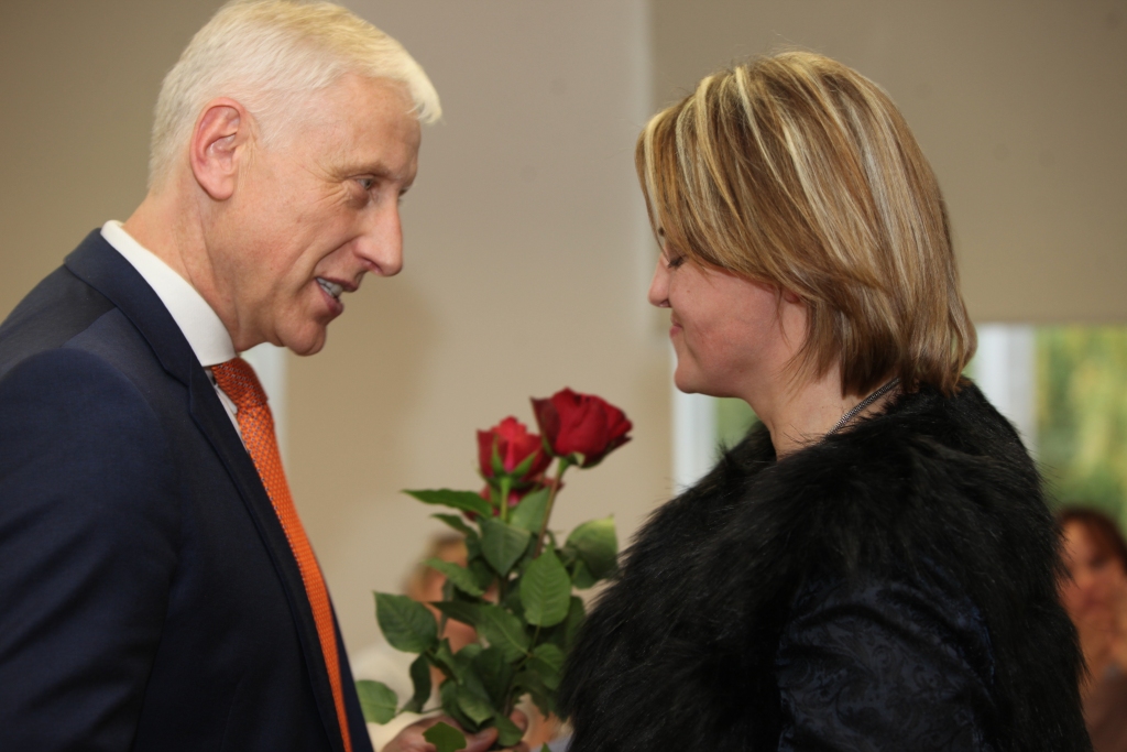 Edīte Kanaviņa noliek deputāta mandātu, jo uzņēmusies vadīt Izglītības nodaļu.  
Autors: no 