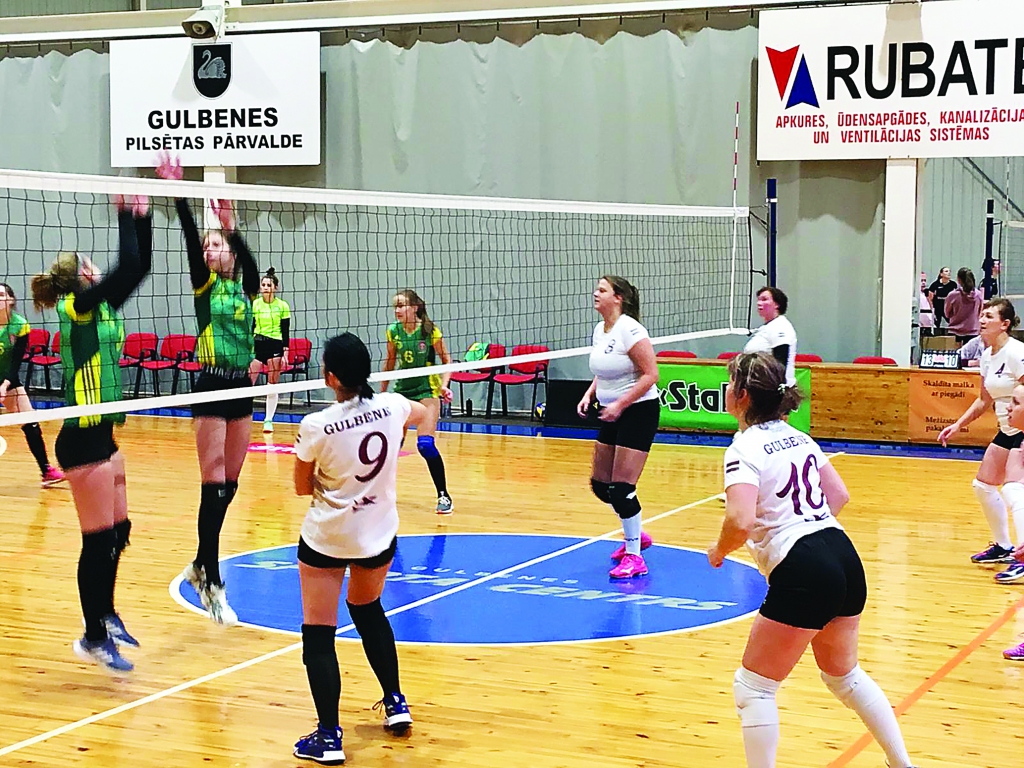 Trīs uzvaras izcīnīja “Gulbenes” dāmu vienība. 	
Autors: Dace Anča