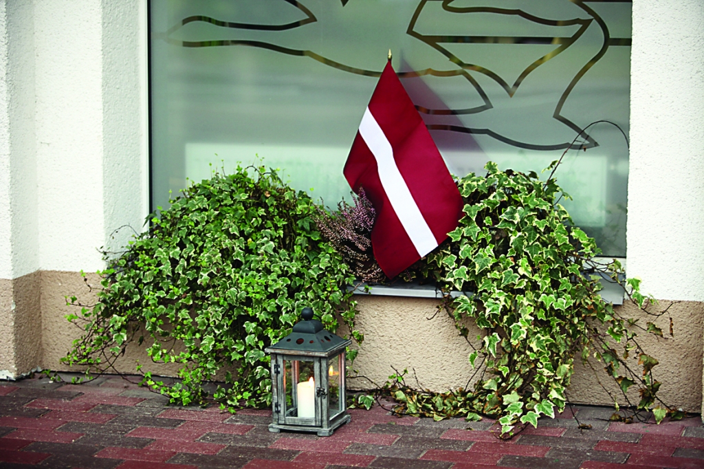 Autors: no “Dzirksteles” arhīva