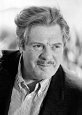 kadrs no filmas “Saldā dzīve”