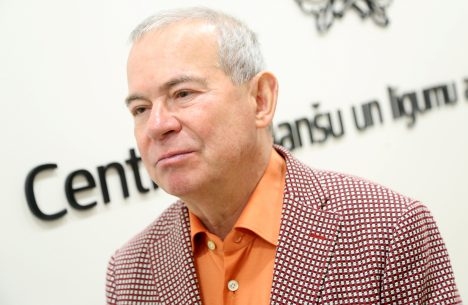 Autors: publicitātes